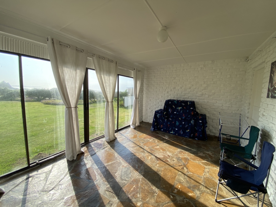 To Let 3 Bedroom Property for Rent in Kidds Beach Eastern Cape